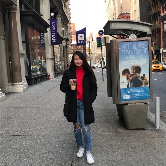 Meet your Posher, Katie - Picture 1 of 1